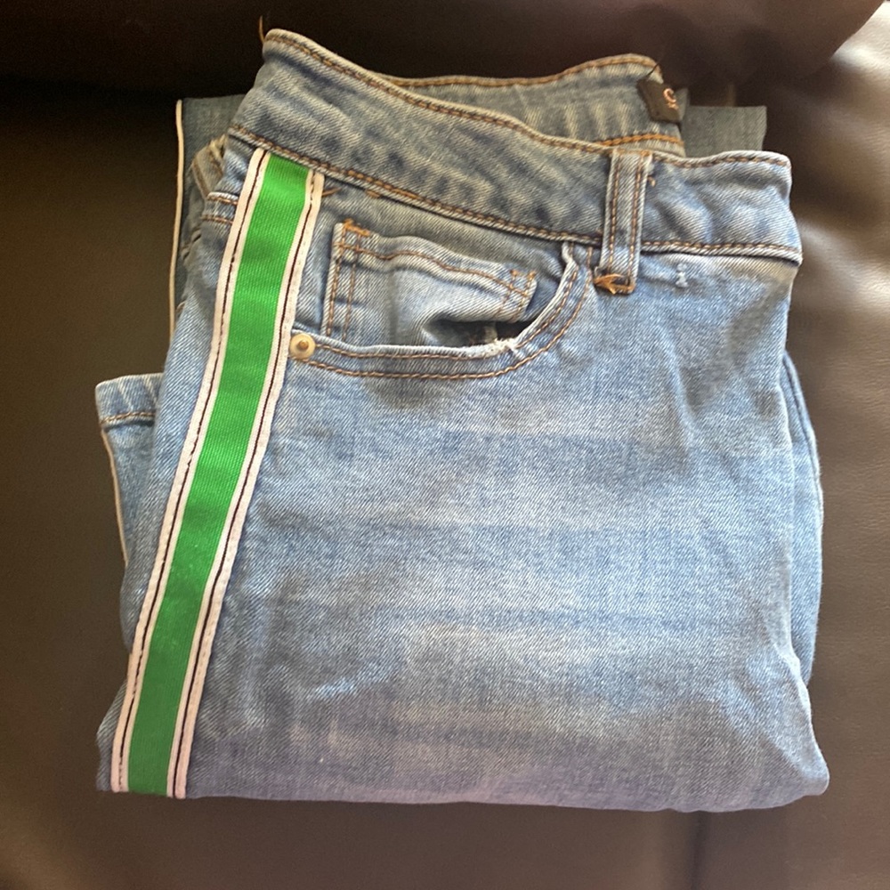 SELLING AMAZING SKINNY JEANS that are unique to your style 👏🏼